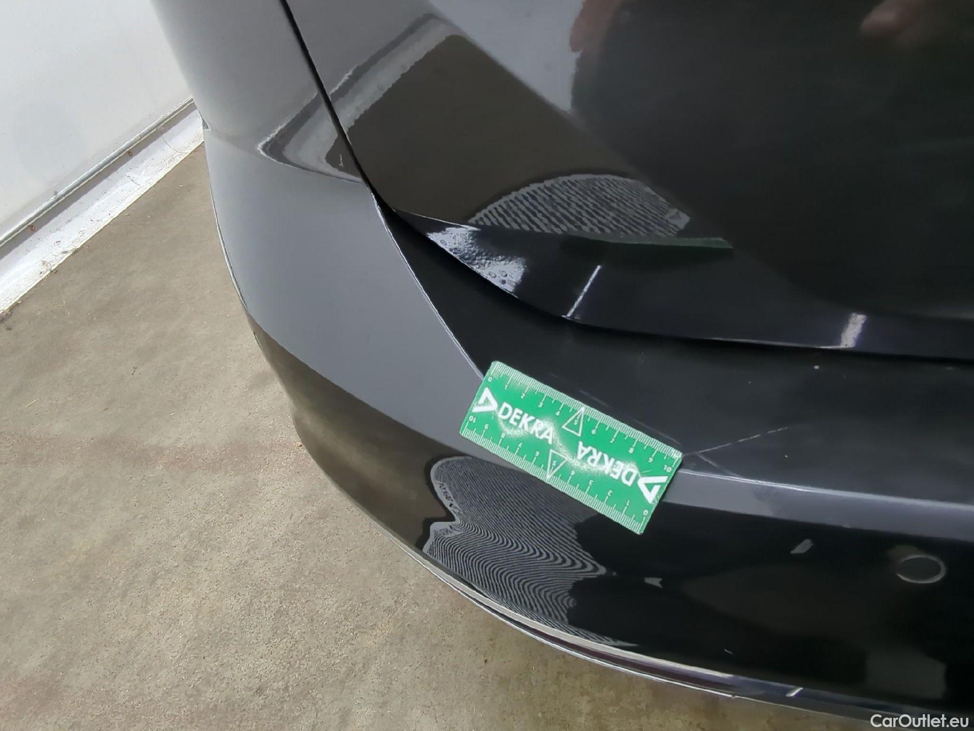  Volkswagen  Passat VOLKSWAGEN  SW / 2019 / 5P / Break 2.0 TDI 150 SCR DSG7 SW LOUNGE #13