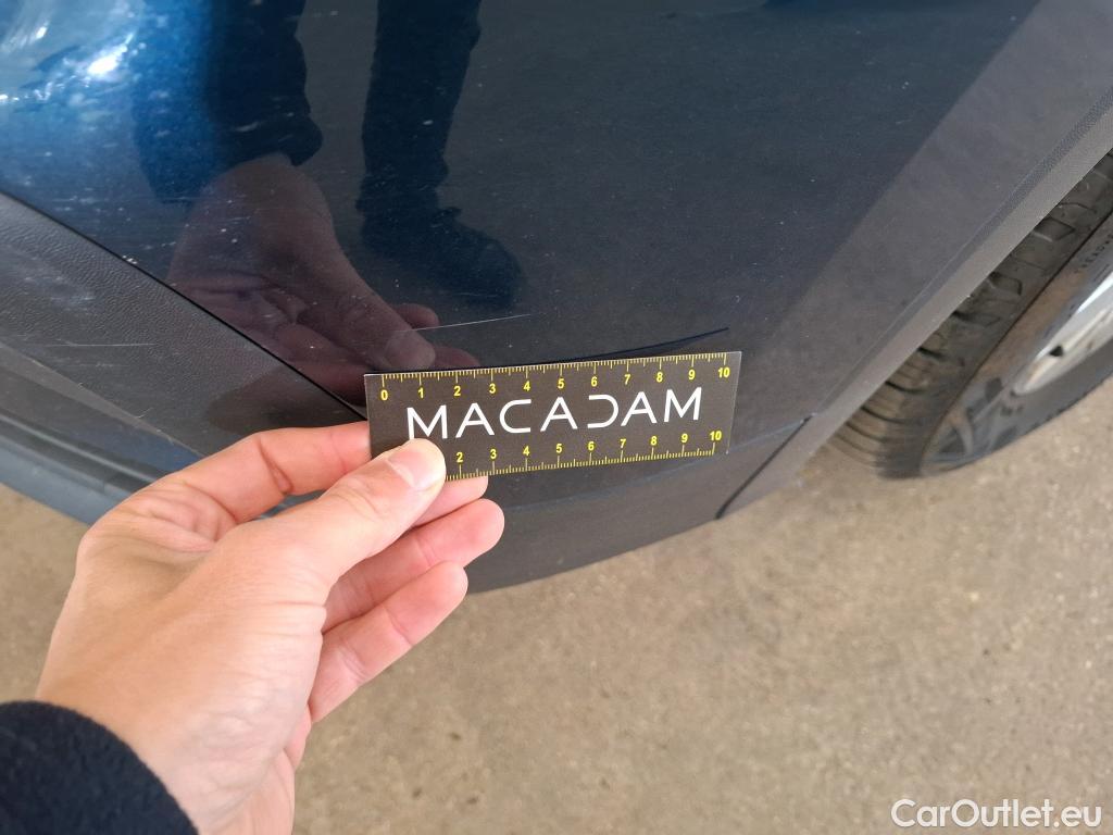  Volkswagen  Tiguan VOLKSWAGEN  / 2020 / 5P / SUV 2.0 TDI 150 DSG7 Life Business #33