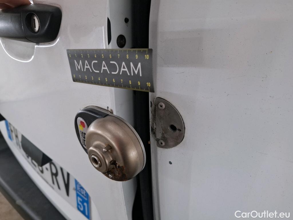  Citroen  Berlingo  Fourgon Club M 650 1.6 BlueHDi 100CV BVM5 E6 #18