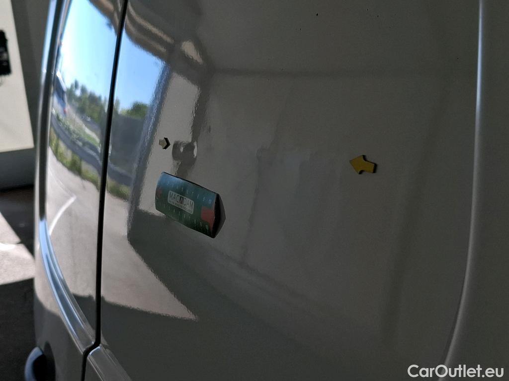  Citroen  Berlingo  Fourgon Club XL 950 1.5 BlueHDi 100CV BVM5 E6dT #60