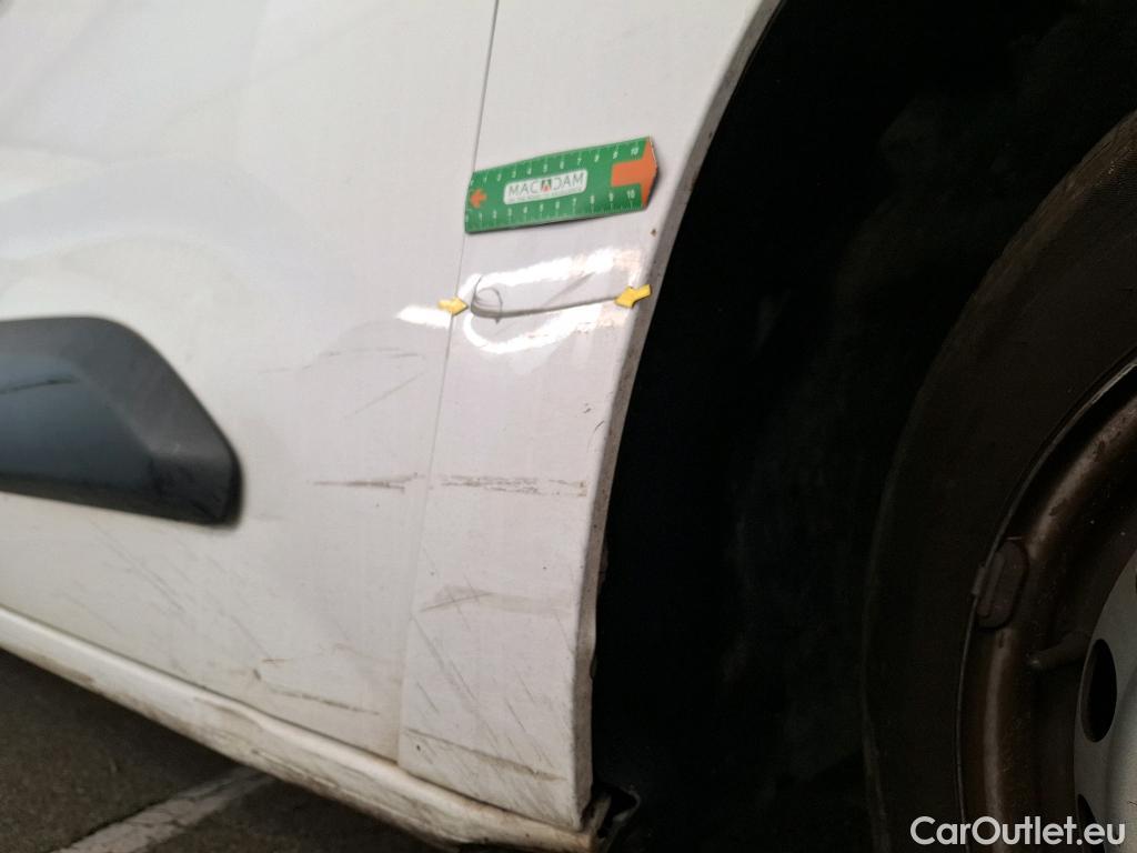  Citroen  Berlingo  Fourgon Club XL 950 1.5 BlueHDi 100CV BVM5 E6dT #35