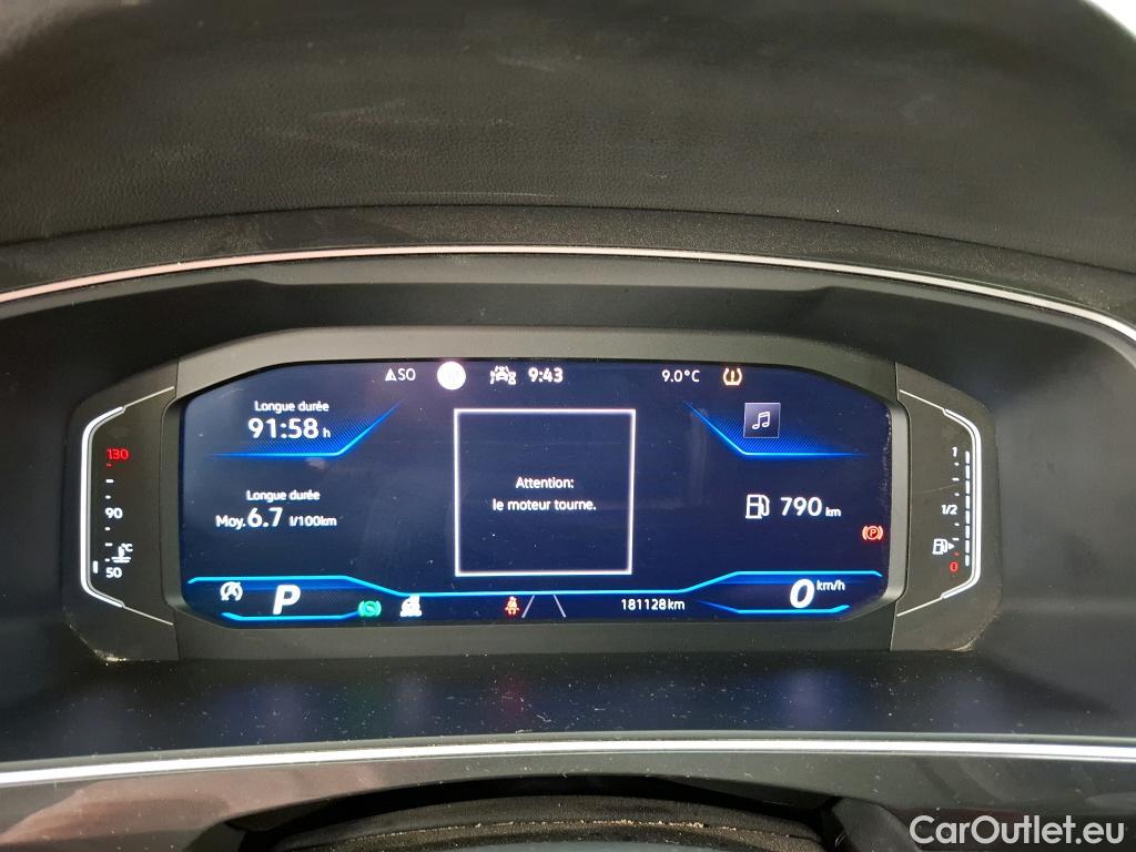  Volkswagen  Tiguan VOLKSWAGEN  / 2020 / 5P / SUV 2.0 TDI 150 DSG7 R-Line #37