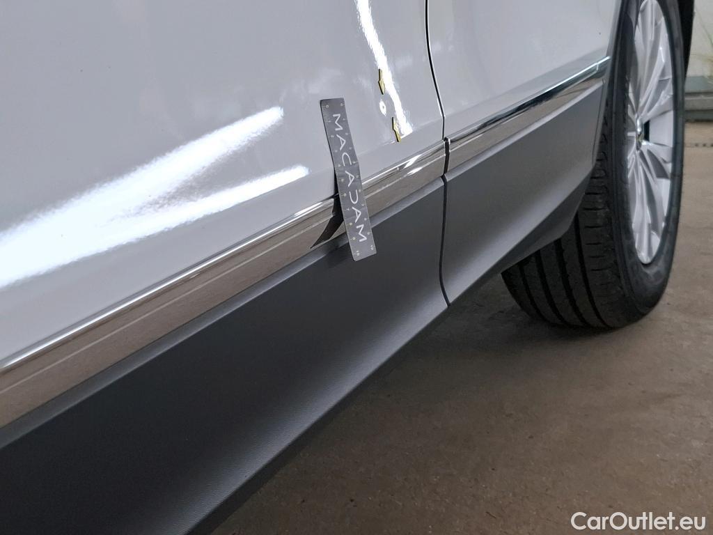  Volkswagen  Tiguan VOLKSWAGEN  / 2020 / 5P / SUV 2.0 TDI 150 DSG7 Life Business #11