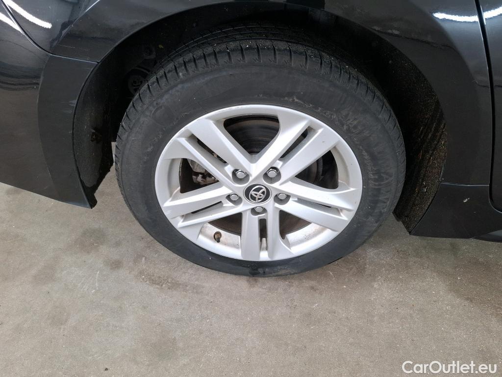  Toyota  Corolla TOYOTA  Touring Sports / 2018 / 5P / Break Hybride 122h Dynamic Business #42