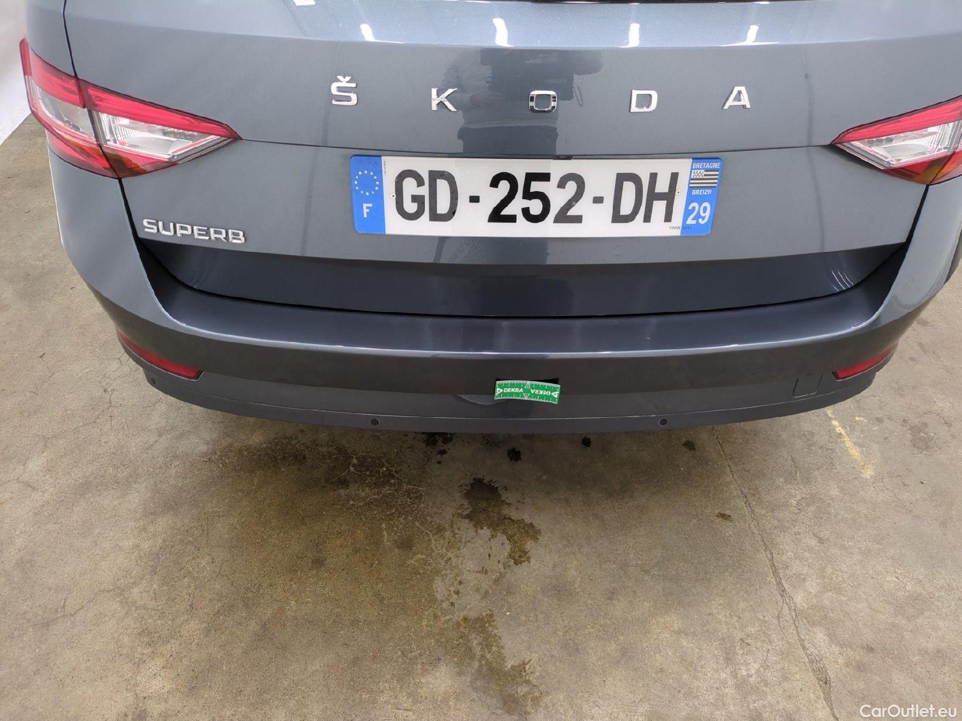  Skoda  Superb  Break Business 2.0 TDI 120CV BVA7 E6d #8