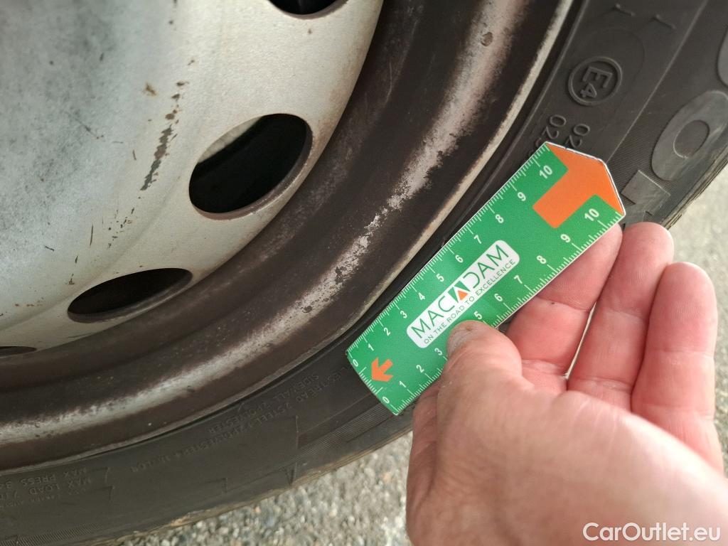  Citroen  Berlingo  Fourgon Club XL 950 1.5 BlueHDi 100CV BVM5 E6dT #40