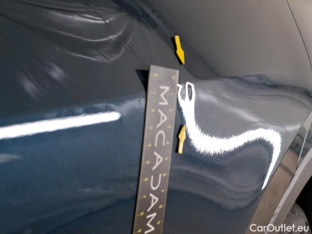  Volkswagen  Tiguan VOLKSWAGEN  / 2020 / 5P / SUV 2.0 TDI 150 DSG7 Life Business #28