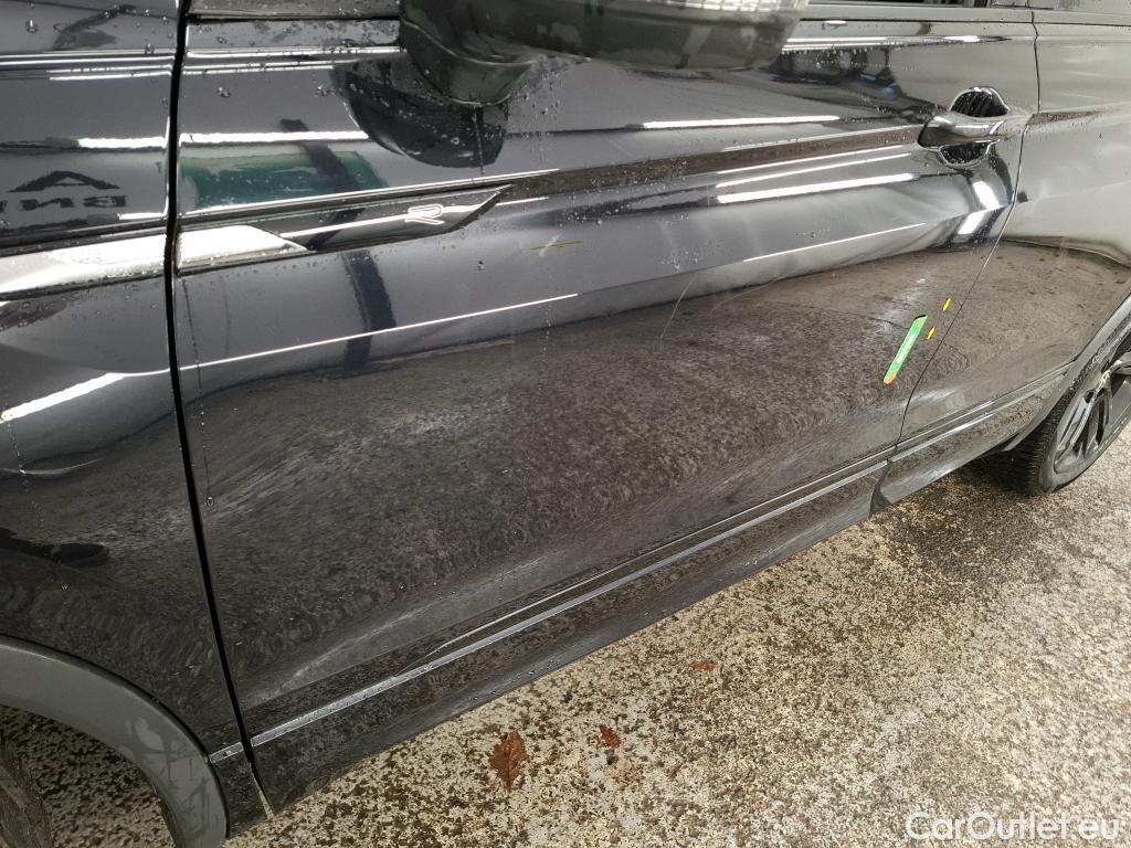  Volkswagen  Tiguan VOLKSWAGEN  / 2020 / 5P / SUV 2.0 TDI 150 DSG7 R-Line #32