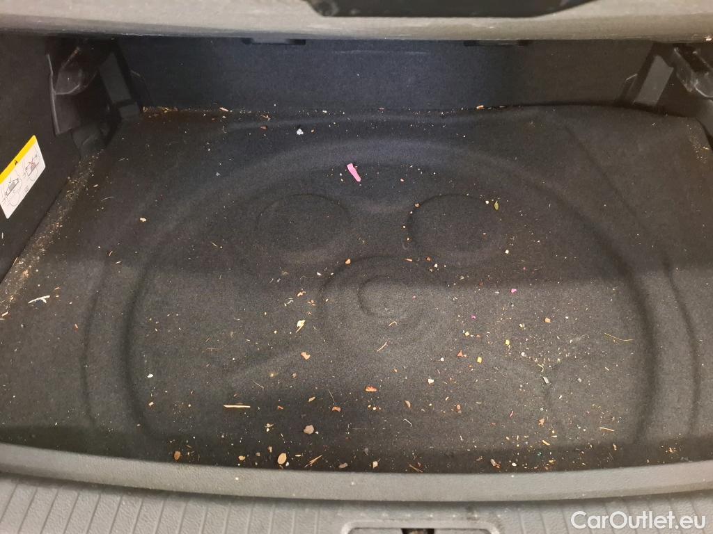  Volkswagen  Tiguan VOLKSWAGEN  5p SUV 2.0 TDI 150 BVM6 Confortline Business #31