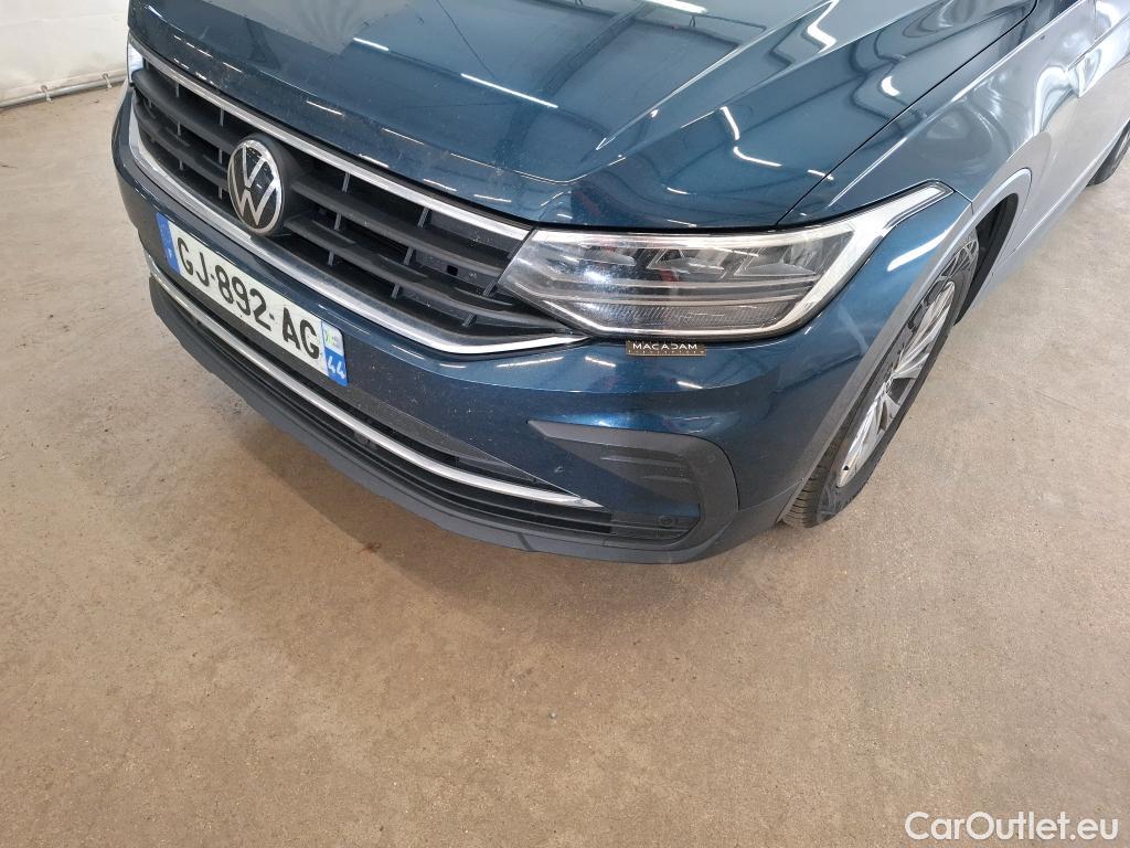  Volkswagen  Tiguan VOLKSWAGEN  / 2020 / 5P / SUV 2.0 TDI 150 DSG7 Life Business #32