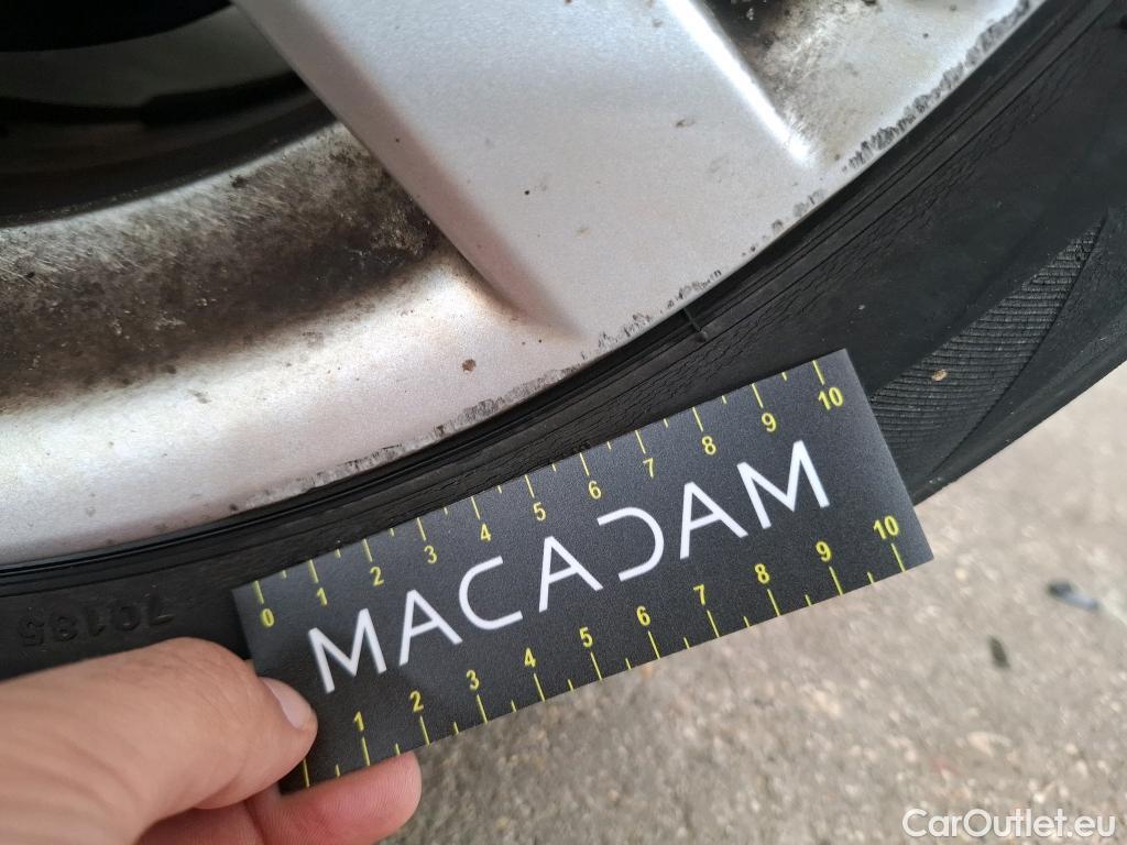  Toyota  Corolla TOYOTA  Touring Sports / 2018 / 5P / Break Hybride 122h Dynamic Business #40