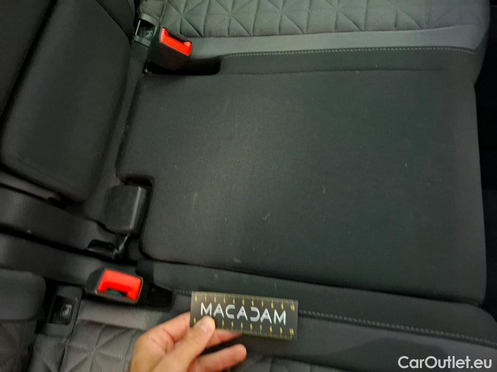  Volkswagen  Tiguan VOLKSWAGEN  / 2020 / 5P / SUV 2.0 TDI 150 DSG7 Life Business #21