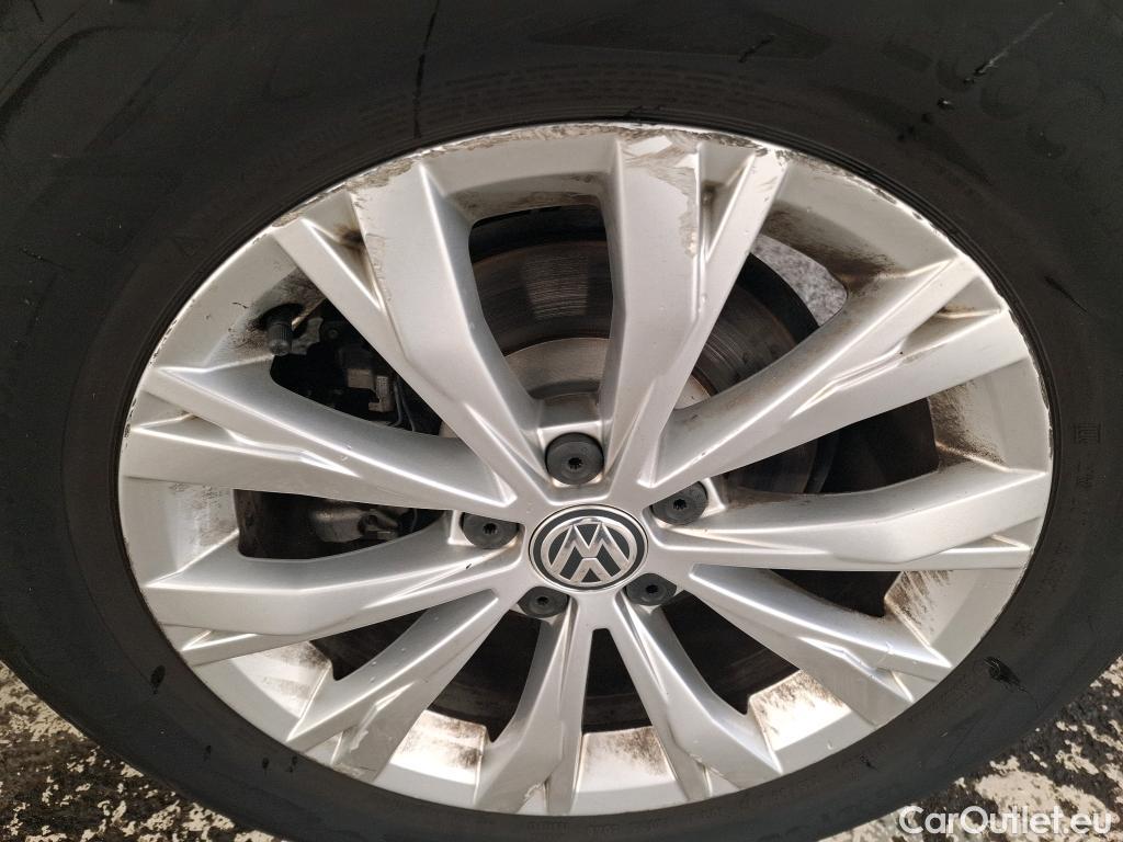  Volkswagen  Tiguan VOLKSWAGEN  5p SUV 2.0 TDI 150 BVM6 Confortline Business #6