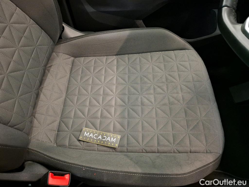  Volkswagen  Tiguan VOLKSWAGEN  / 2020 / 5P / SUV 2.0 TDI 150 DSG7 Life Business #19