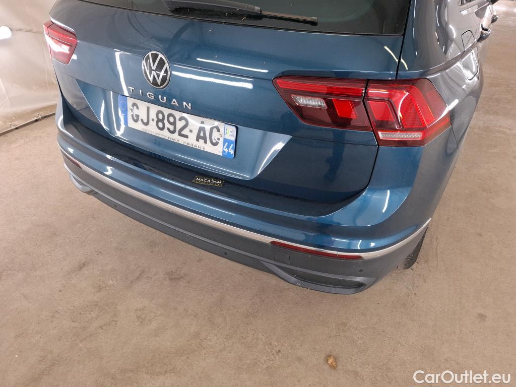  Volkswagen  Tiguan VOLKSWAGEN  / 2020 / 5P / SUV 2.0 TDI 150 DSG7 Life Business #41