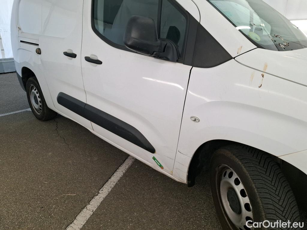  Citroen  Berlingo  Fourgon Club XL 950 1.5 BlueHDi 100CV BVM5 E6dT #25
