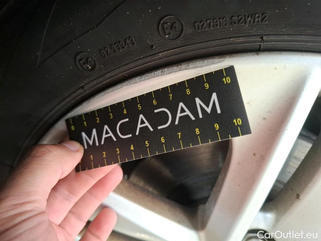  Toyota  Corolla TOYOTA  Touring Sports / 2018 / 5P / Break Hybride 122h Dynamic Business #39