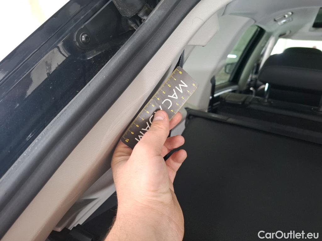  Volkswagen  Tiguan VOLKSWAGEN  Allspace / 2017 / 5P / SUV 2.0 TDI 150 DSG7 Carat Exclusive #17