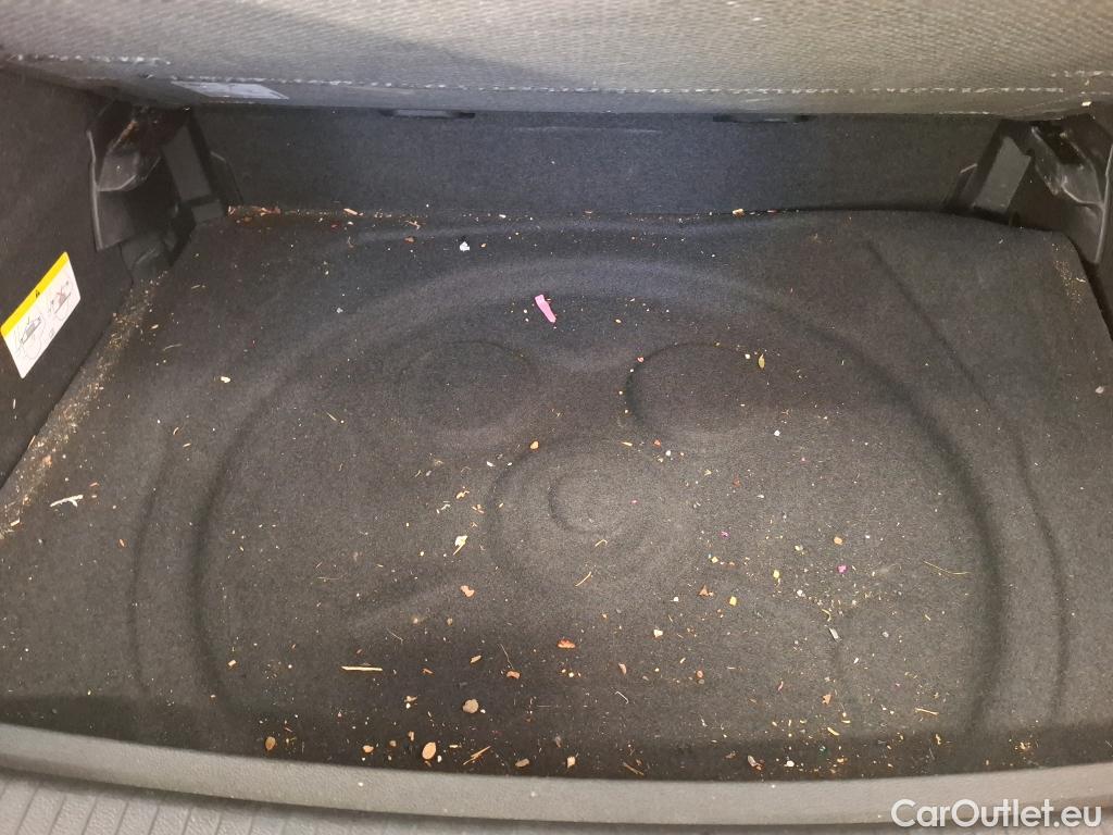  Volkswagen  Tiguan VOLKSWAGEN  5p SUV 2.0 TDI 150 BVM6 Confortline Business #28