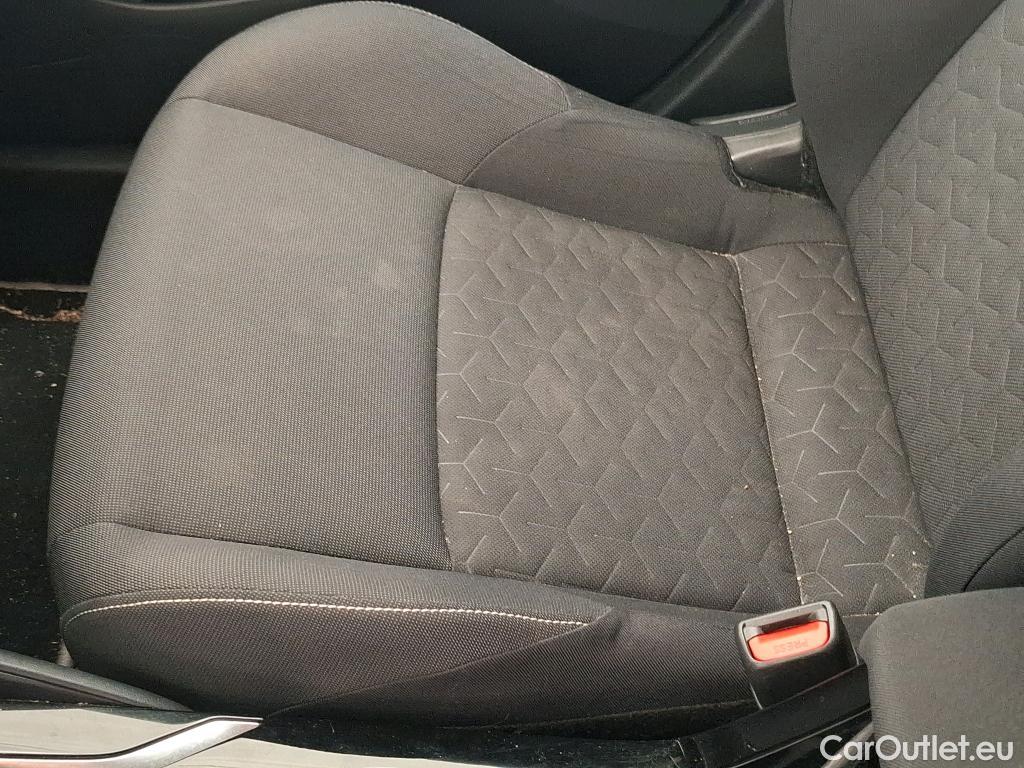  Toyota  Corolla TOYOTA  Touring Sports / 2018 / 5P / Break Hybride 122h Dynamic Business #64