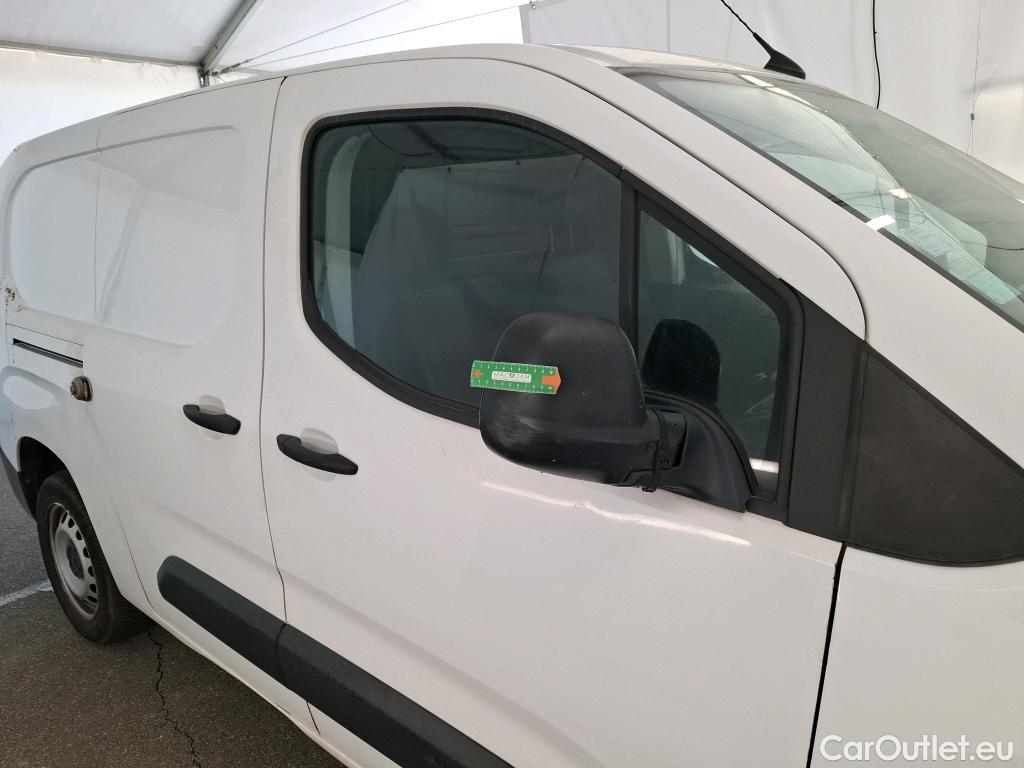  Citroen  Berlingo  Fourgon Club XL 950 1.5 BlueHDi 100CV BVM5 E6dT #15