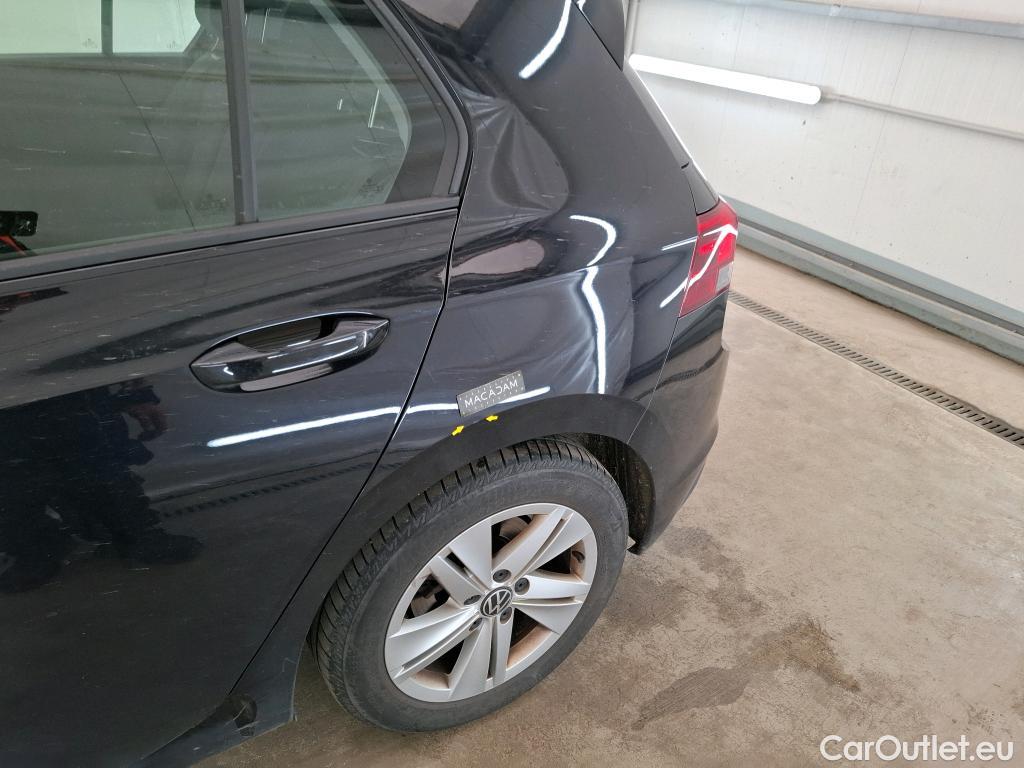  Volkswagen  Golf  VOLKSWAGEN / 2020 / 5P / Berline 1.0 eTSI OPF 110 DSG7 Life Business 1st #9