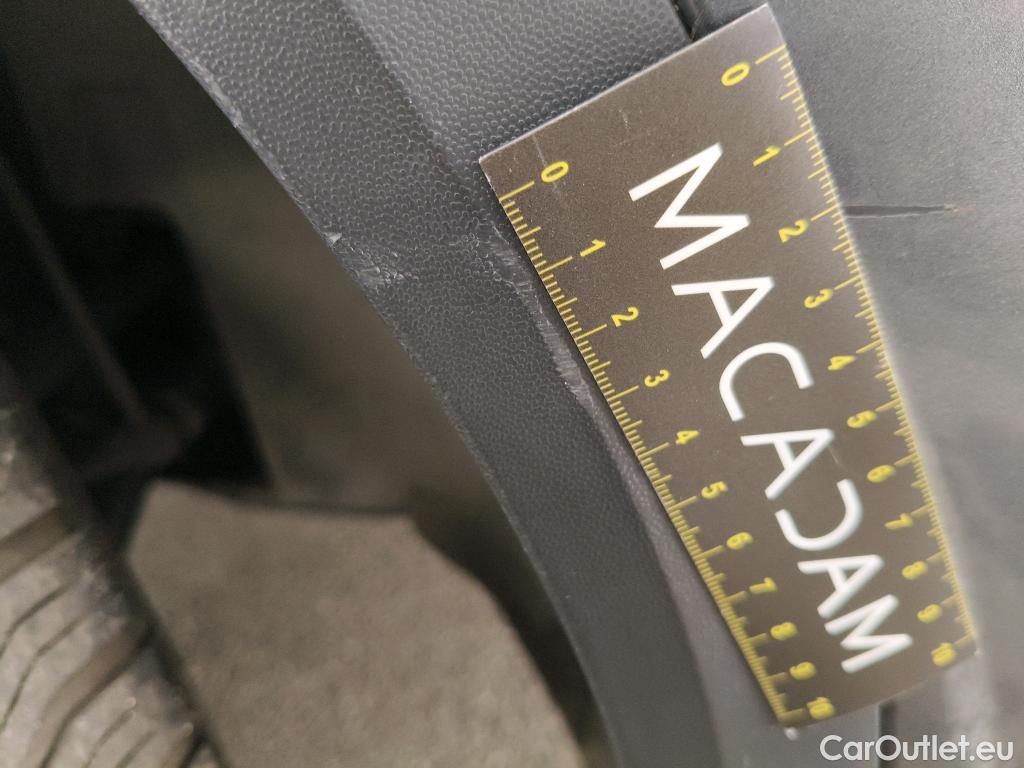  Volkswagen  T-ROC VOLKSWAGEN  / 2017 / 5P / SUV 2.0 TDI 115 LOUNGE BUS #11