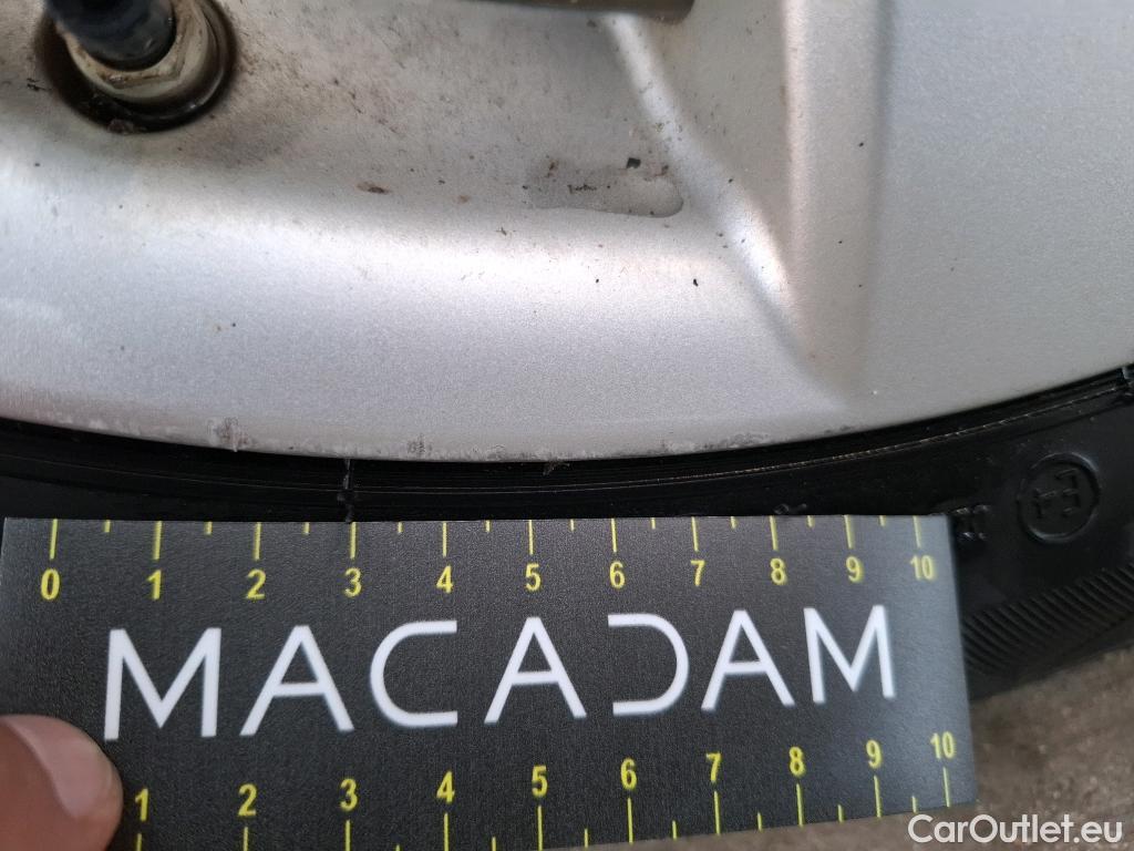  Toyota  Corolla TOYOTA  Touring Sports / 2018 / 5P / Break Hybride 122h Dynamic Business #48