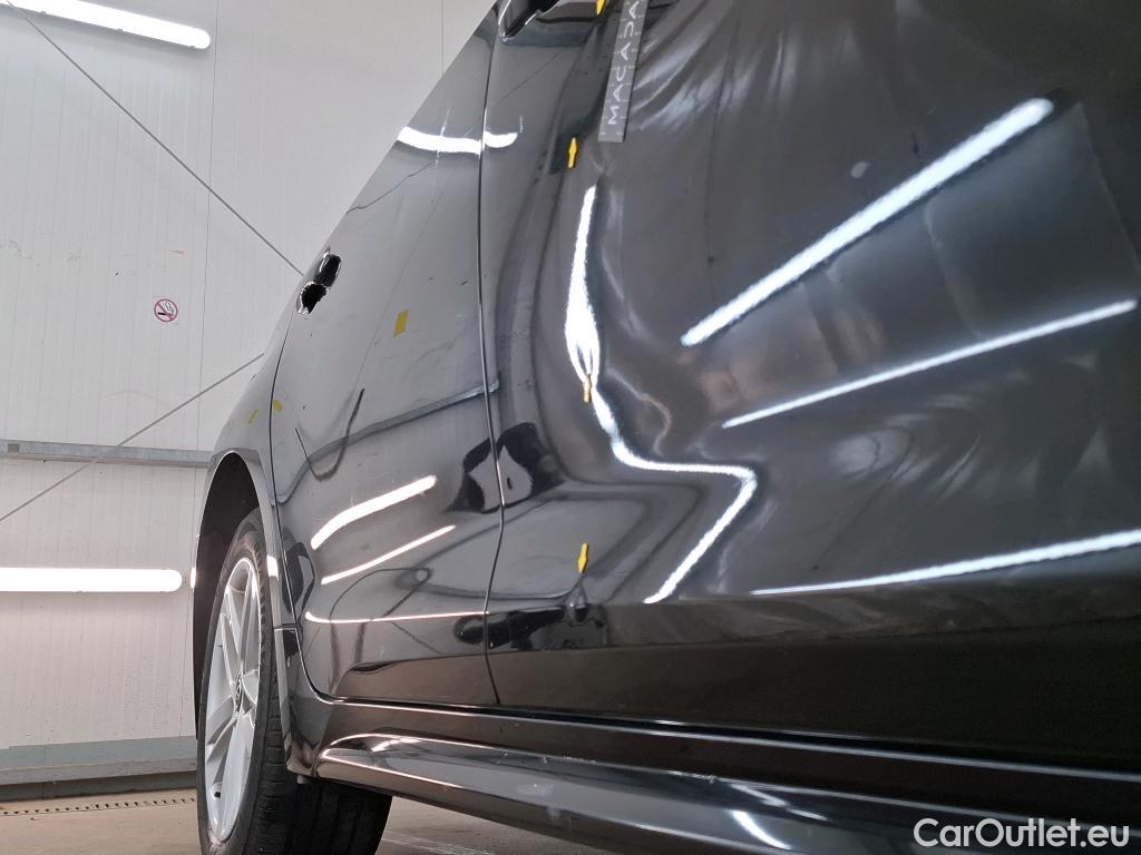  Toyota  Corolla TOYOTA  Touring Sports / 2018 / 5P / Break Hybride 122h Dynamic Business #4