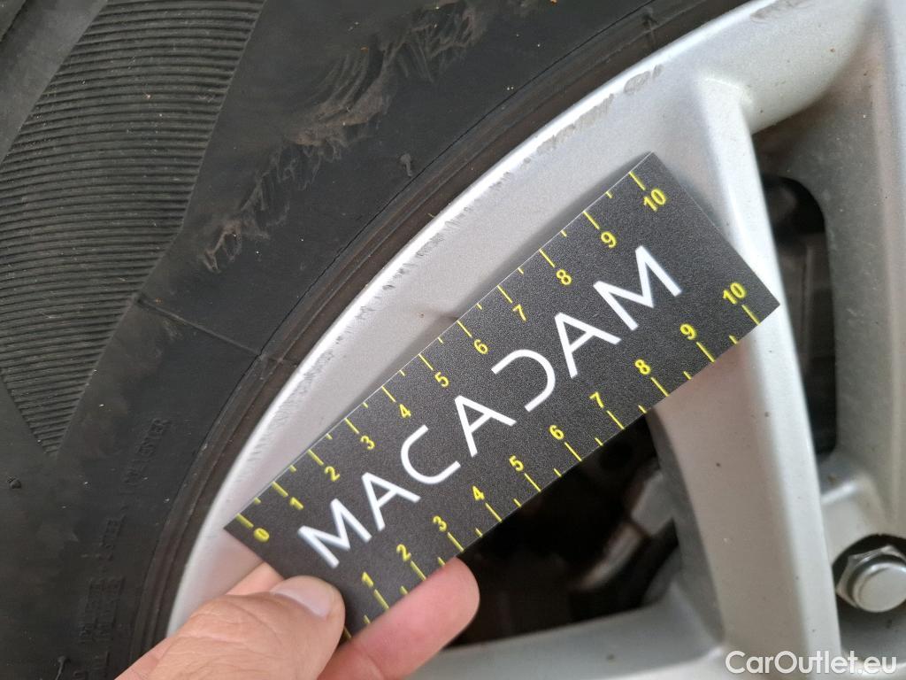  Toyota  Corolla TOYOTA  Touring Sports / 2018 / 5P / Break Hybride 122h Dynamic Business #44