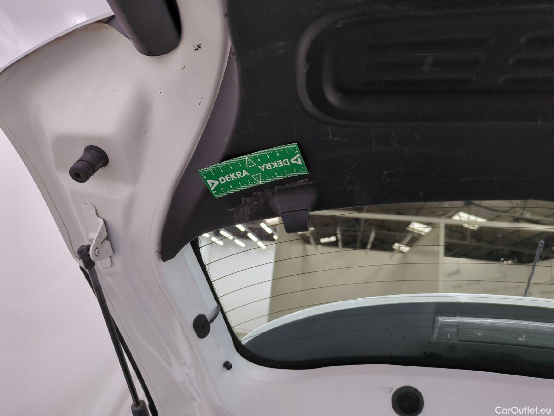  Citroen  C4 Cactus  Feel Nav Société 1.5 BlueHDI 120CV BVA6 E6dT #46