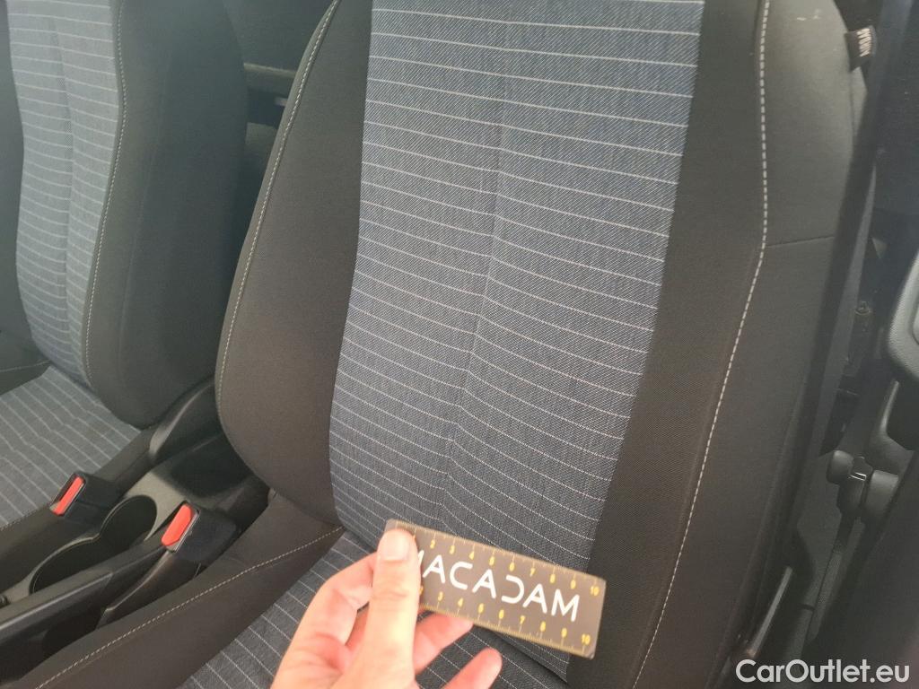  Peugeot  208  Premium 1.5 HDi 100CV BVM6 E6d #38