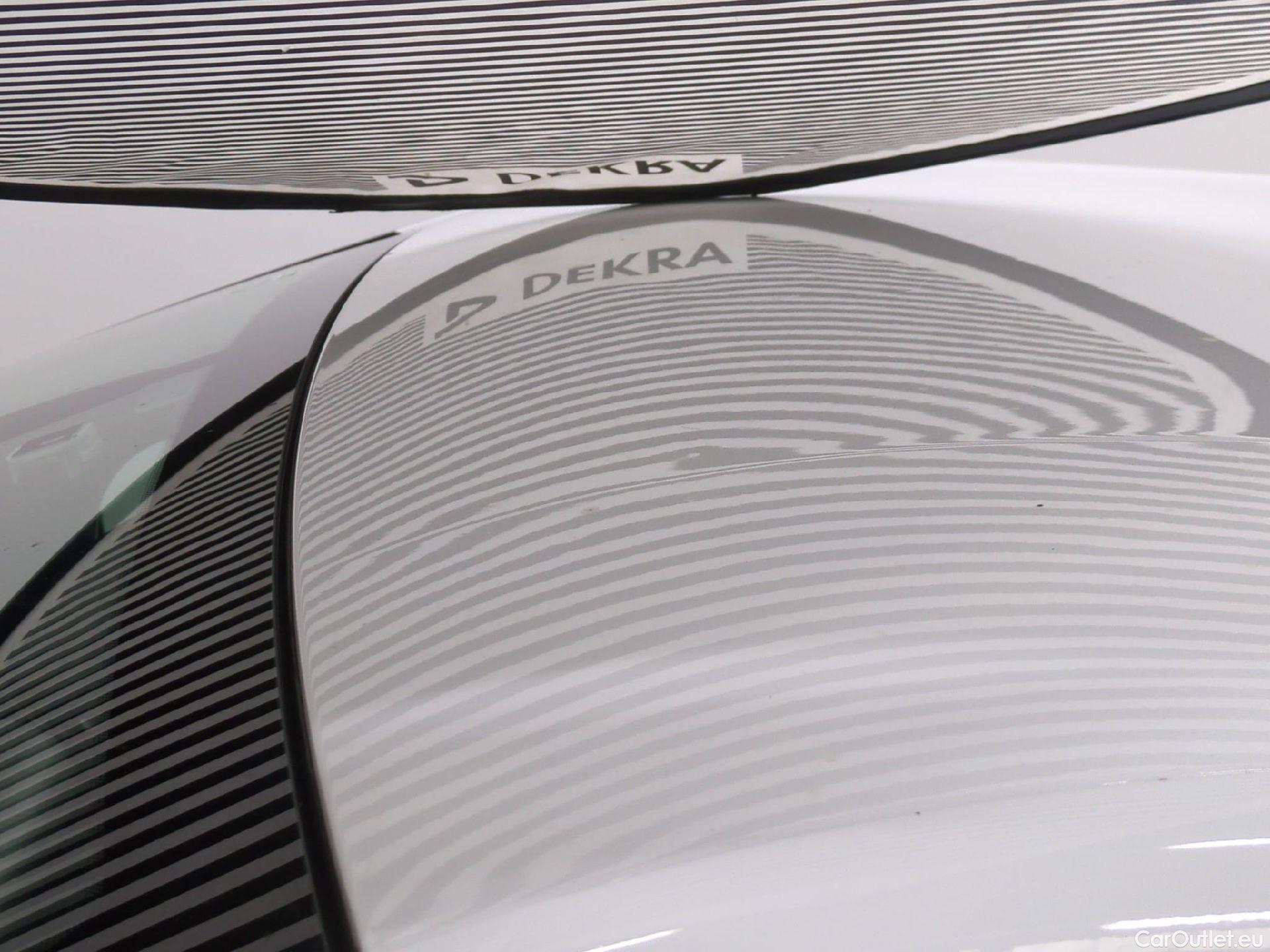  Citroen  C4 Cactus  Feel Nav Société 1.5 BlueHDI 120CV BVA6 E6dT #35