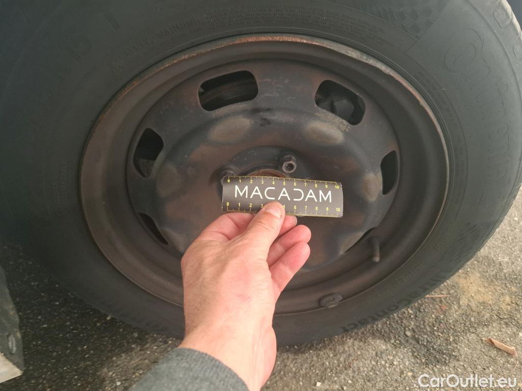  Peugeot  208  Affaire Premium Pack 1.5 HDi 100CV BVM5 E6dT #31