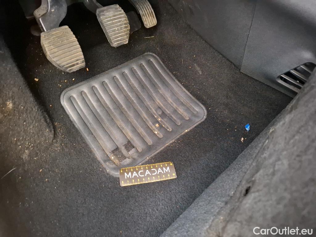  Peugeot  208  Affaire Premium Pack 1.5 HDi 100CV BVM5 E6dT #16