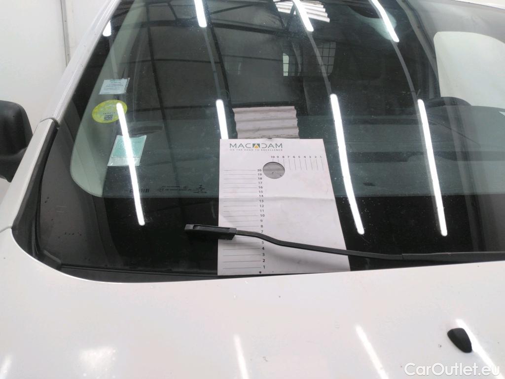  Peugeot  Expert  Fourgon Premium Compact 1.5 HDi 120CV BVM6 E6dT #33