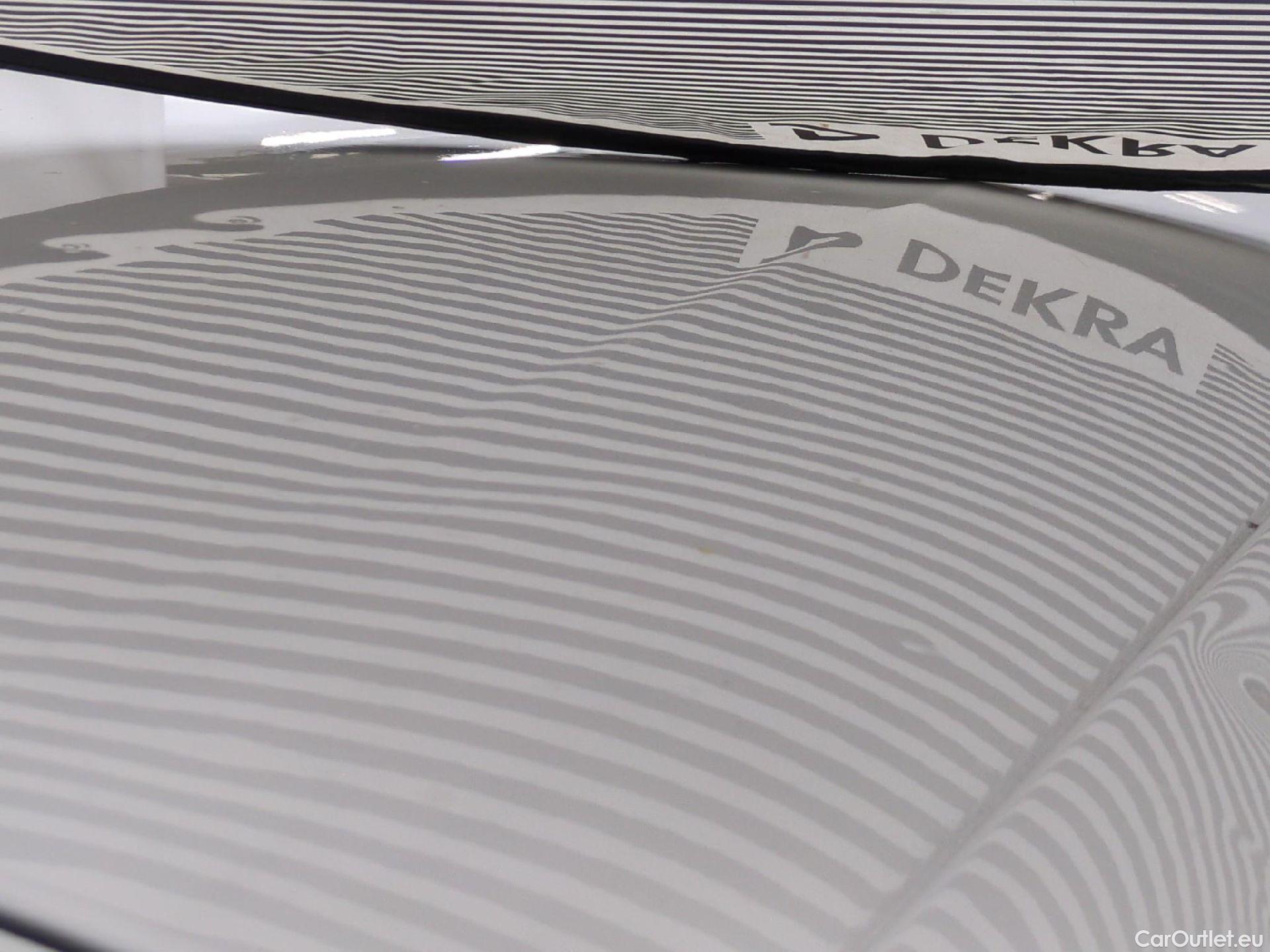  Citroen  C4 Cactus  Feel Nav Société 1.5 BlueHDI 120CV BVA6 E6dT #32