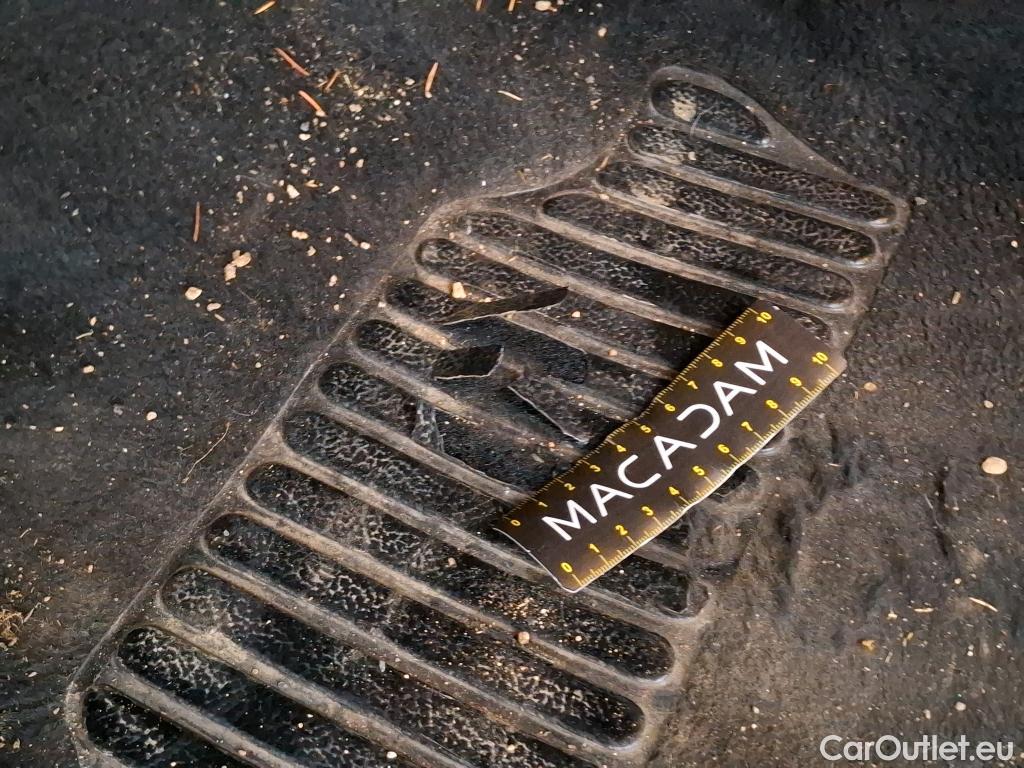  Renault  Clio  IV Air MediaNav 1.5 dCi 75CV BVM5 E6 #2