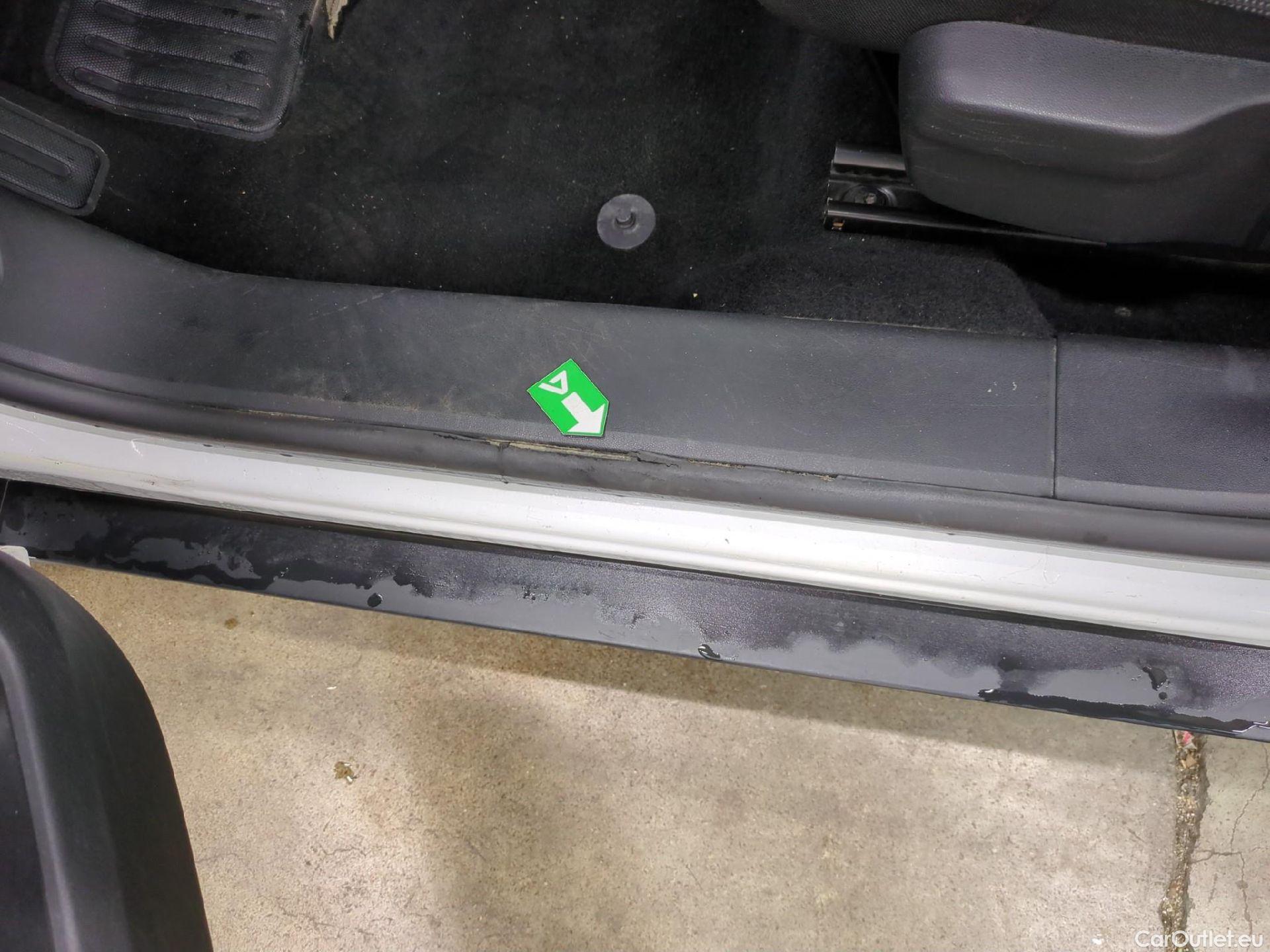  Citroen  C4 Cactus  Feel Nav Société 1.5 BlueHDI 120CV BVA6 E6dT #10