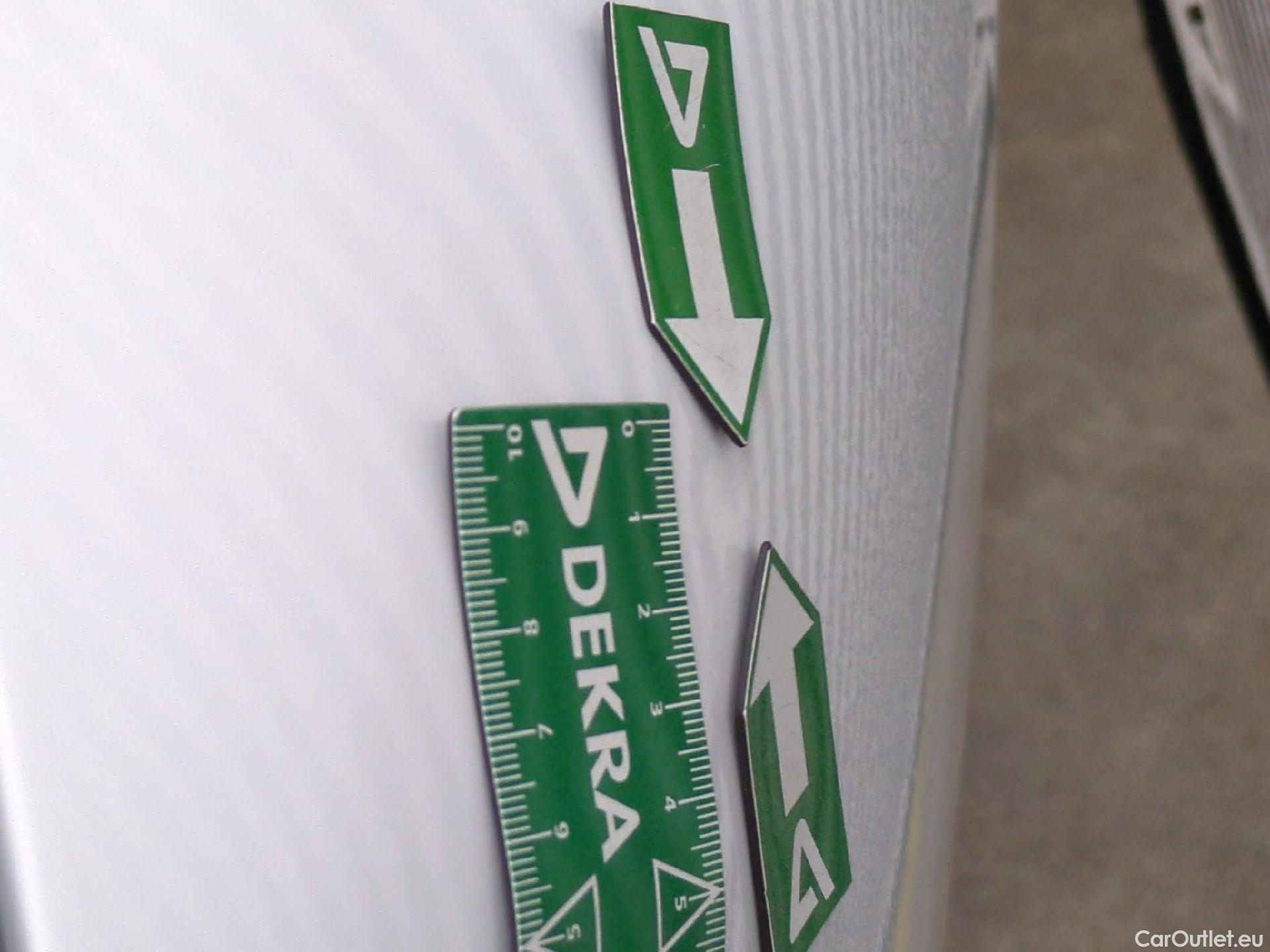  Citroen  C4 Cactus  Feel Nav Société 1.5 BlueHDI 120CV BVA6 E6dT #57