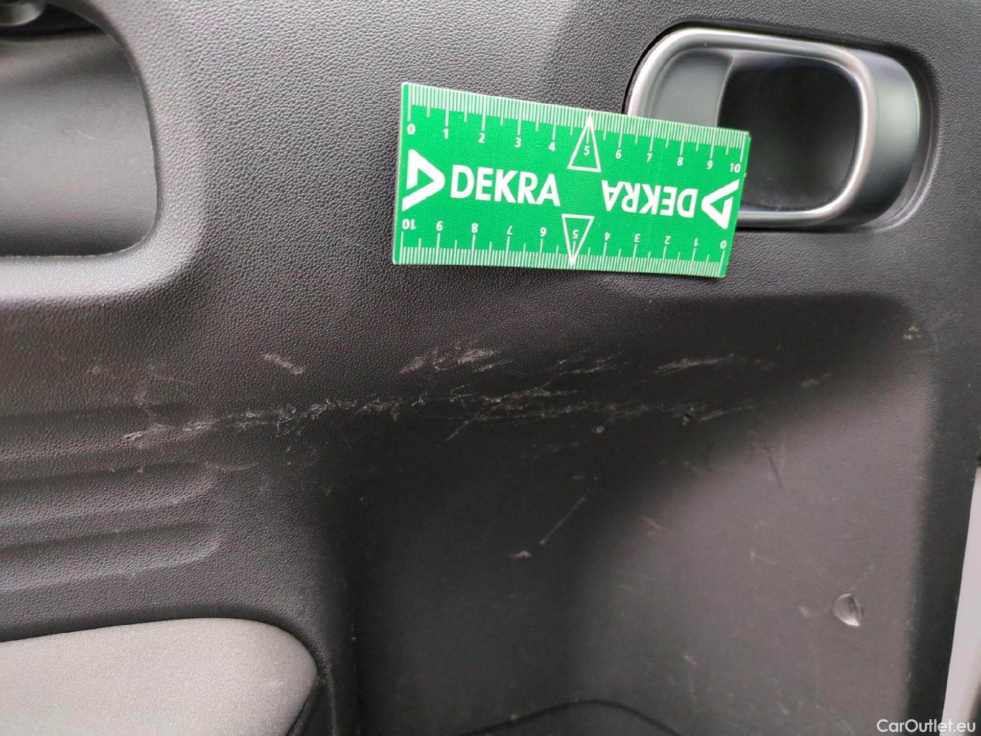  Citroen  C4 Cactus  Feel Nav Société 1.5 BlueHDI 120CV BVA6 E6dT #39