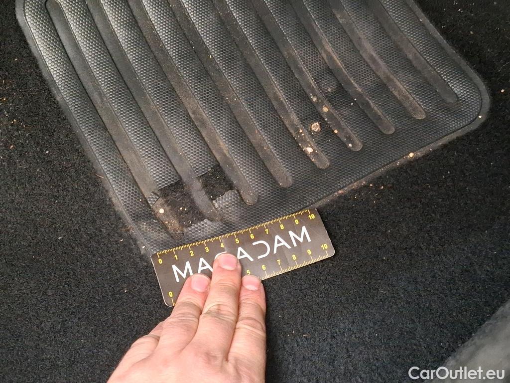  Peugeot  208  Affaire Premium Pack 1.5 HDi 100CV BVM5 E6dT #18