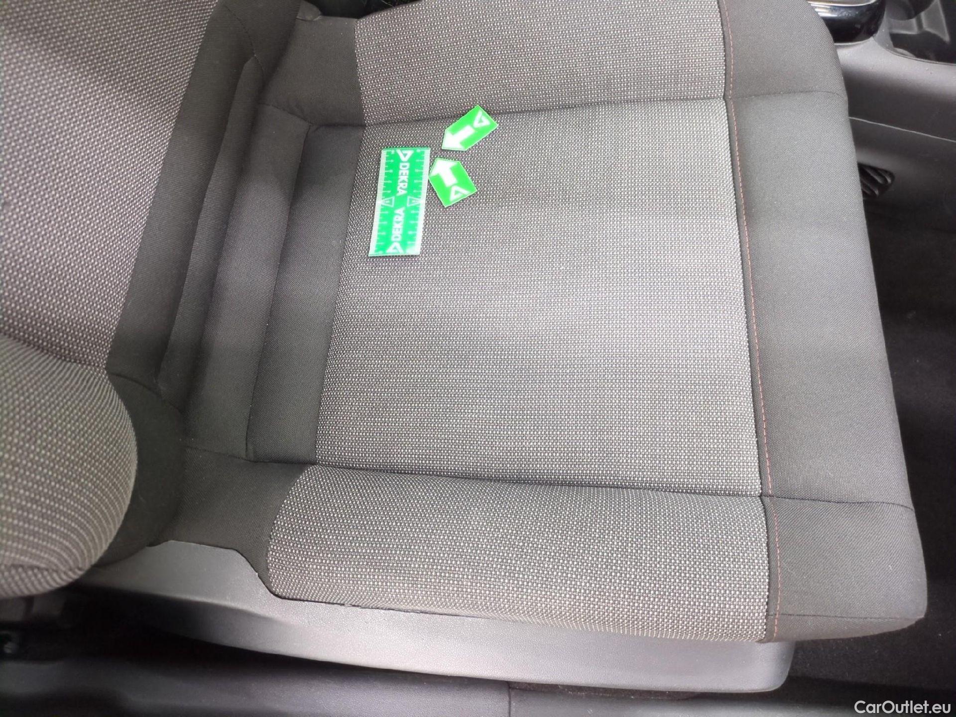  Citroen  C4 Cactus  Feel Nav Société 1.5 BlueHDI 120CV BVA6 E6dT #13