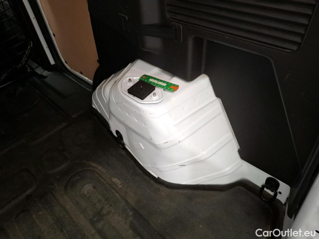  Ford  Transit  Courier Trend 1.5 TDCi 75CV BVM6 E6dT #9