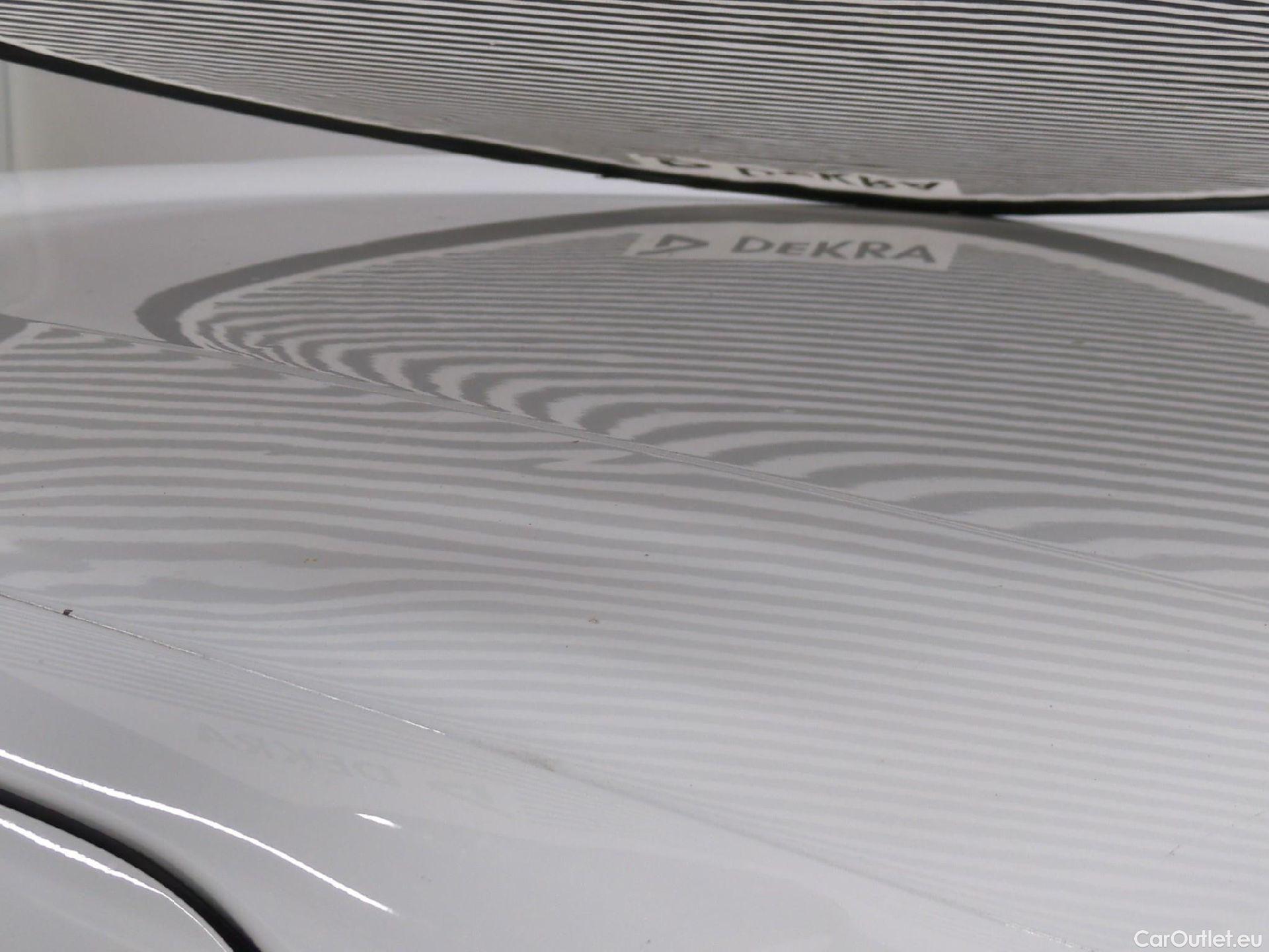  Citroen  C4 Cactus  Feel Nav Société 1.5 BlueHDI 120CV BVA6 E6dT #23