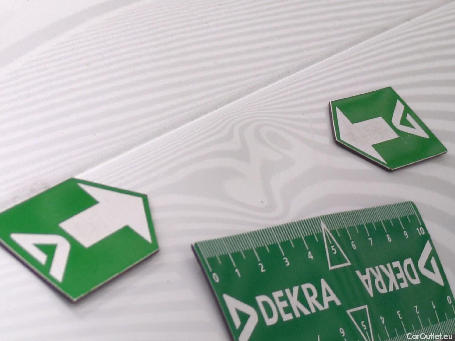  Citroen  C4 Cactus  Feel Nav Société 1.5 BlueHDI 120CV BVA6 E6dT #88