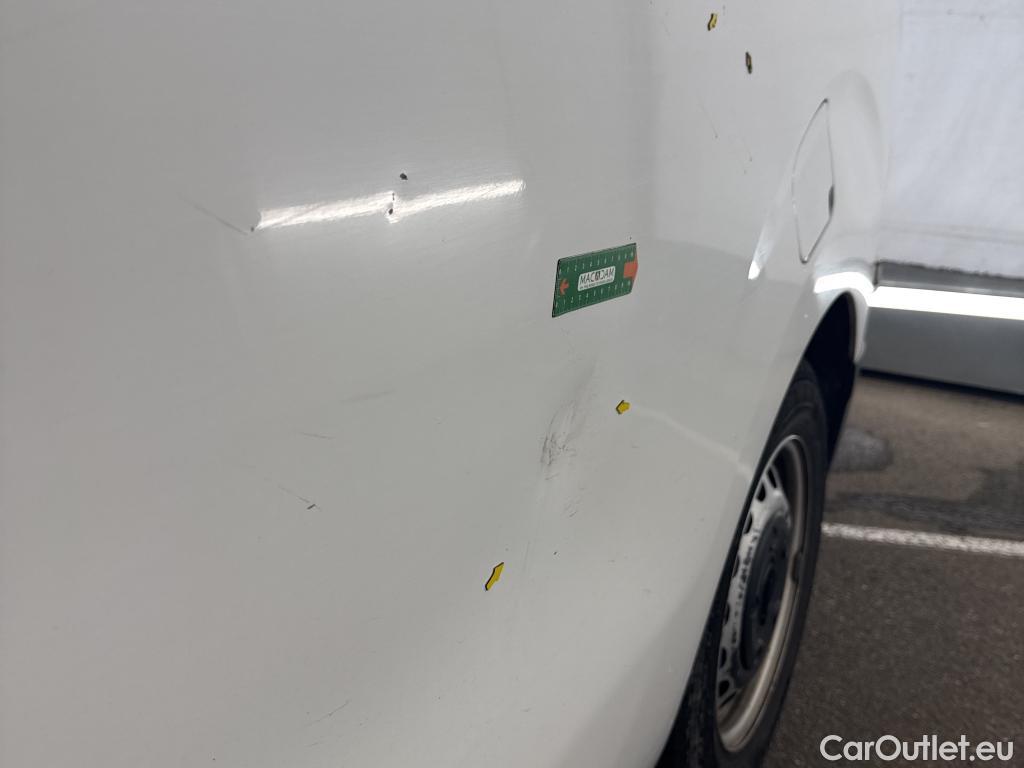  Opel  Vivaro OPEL  / 2019 / 4P / Fourgon tôlé 1.5 Diesel 120 L2 PACK BUSINESS #2