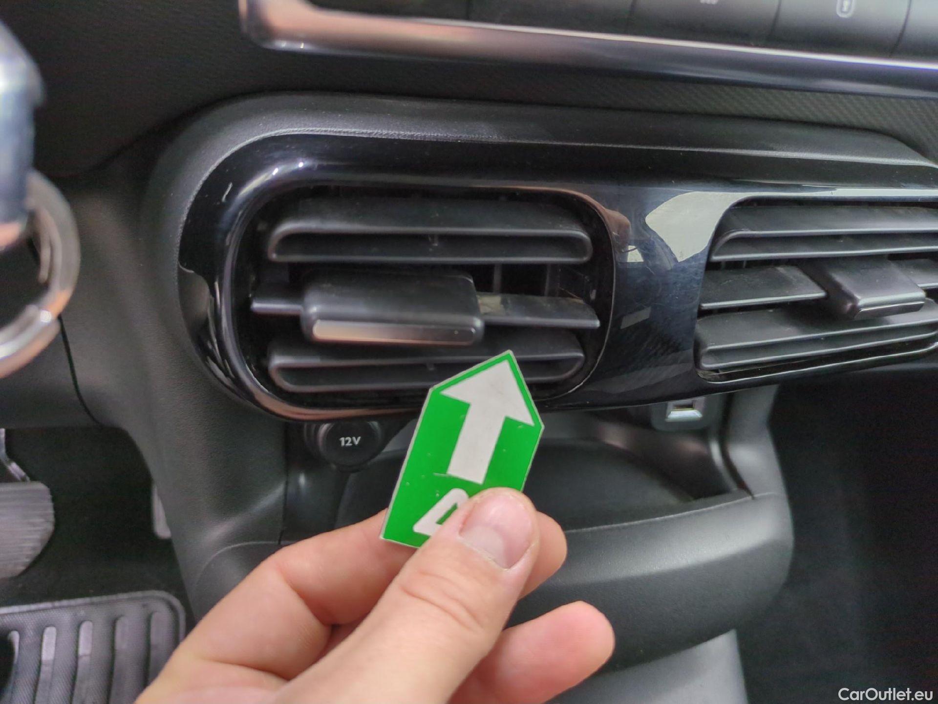  Citroen  C4 Cactus  Feel Nav Société 1.5 BlueHDI 120CV BVA6 E6dT #2