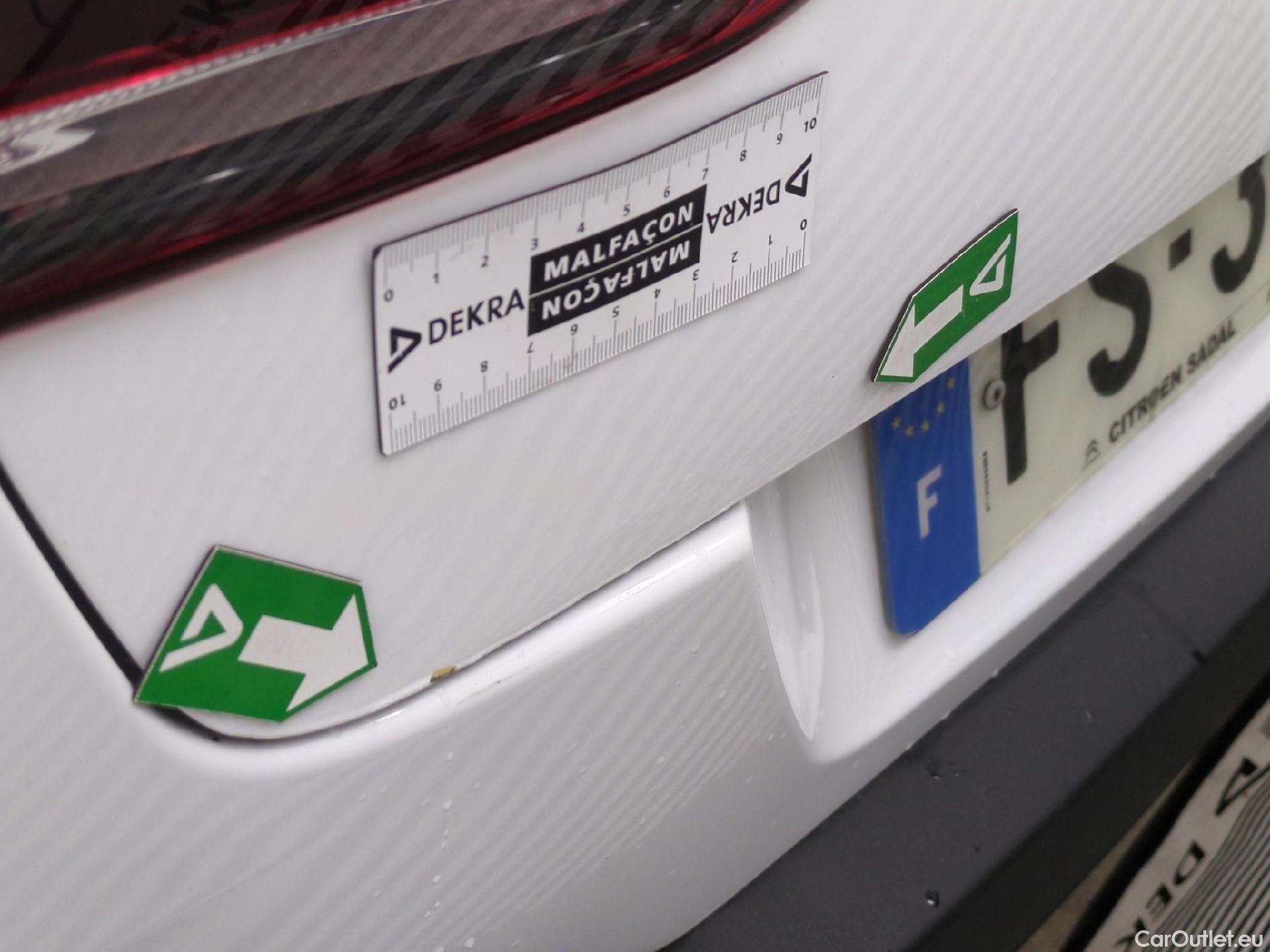  Citroen  C4 Cactus  Feel Nav Société 1.5 BlueHDI 120CV BVA6 E6dT #92