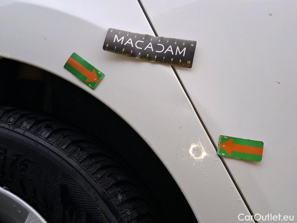  Renault  Clio  IV Air MediaNav 1.5 dCi 75CV BVM5 E6 #11